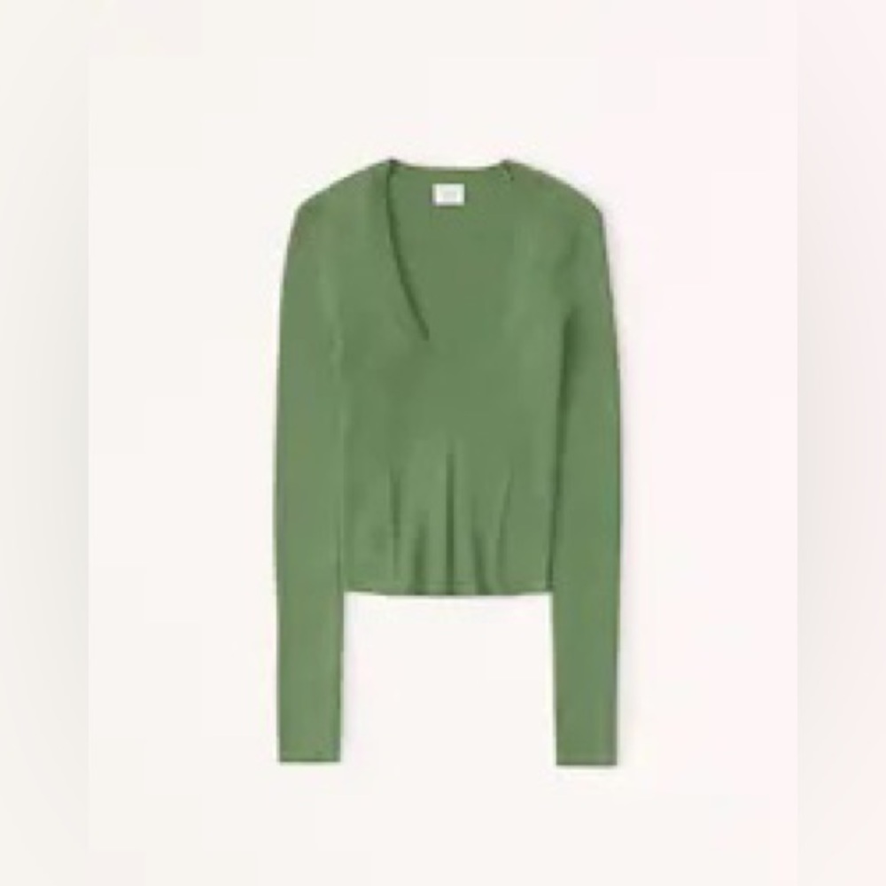 Abercrombie & Fitch Long-Sleeve Slim Scoopneck Sweater